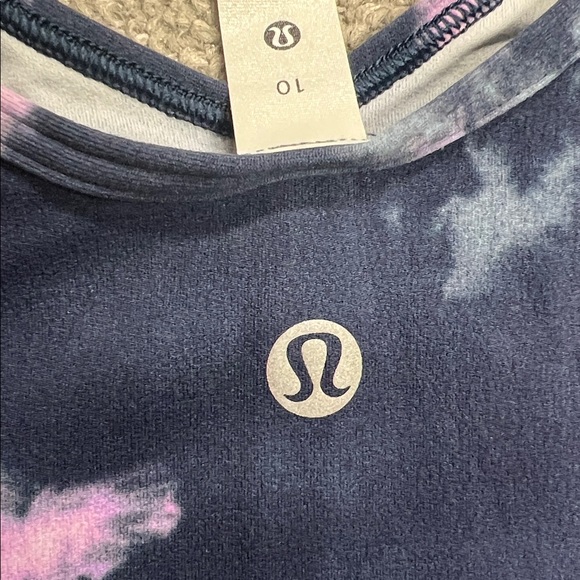 lululemon athletica Tie-Dye Crop Top - Navy and Pink - Picture 4 of 6
